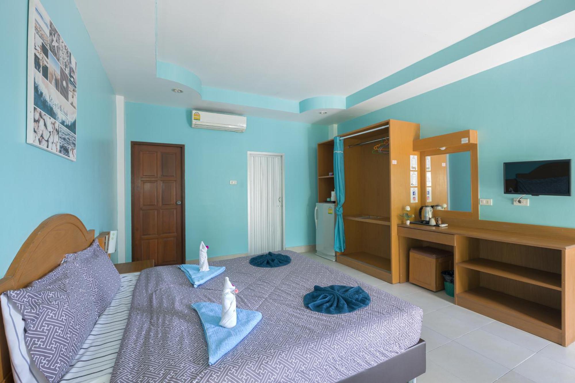 Отель Grand View Patong Экстерьер фото