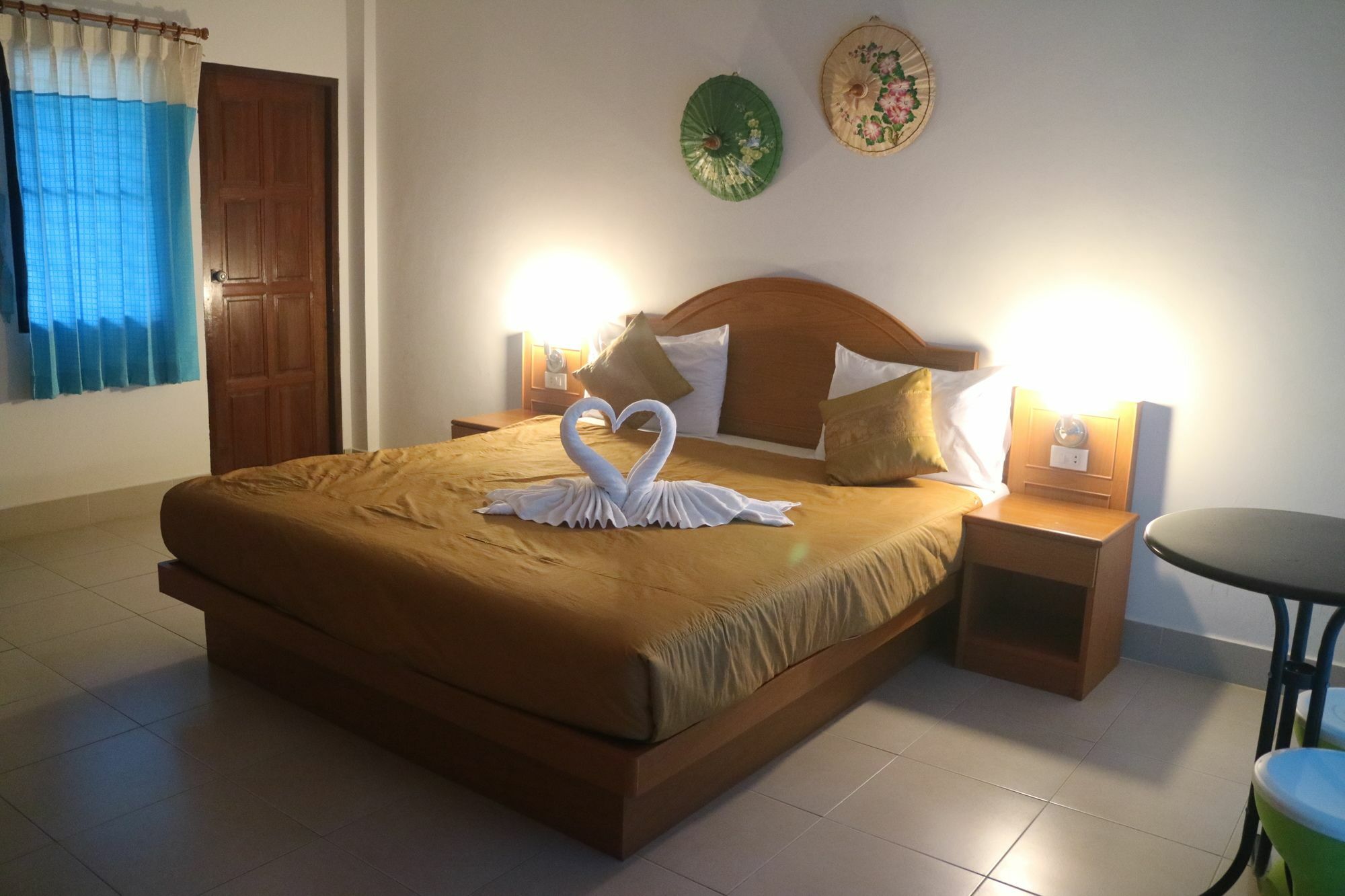 Отель Grand View Patong Экстерьер фото
